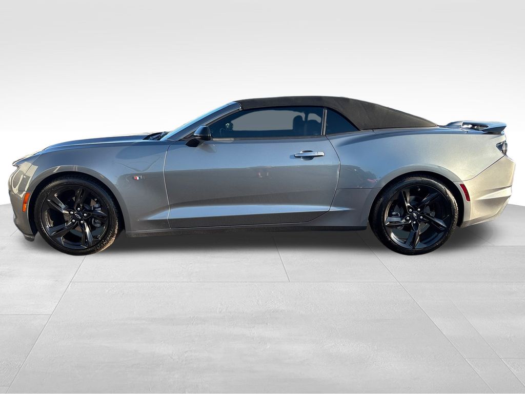 2020 Chevrolet Camaro 3LT photo 2