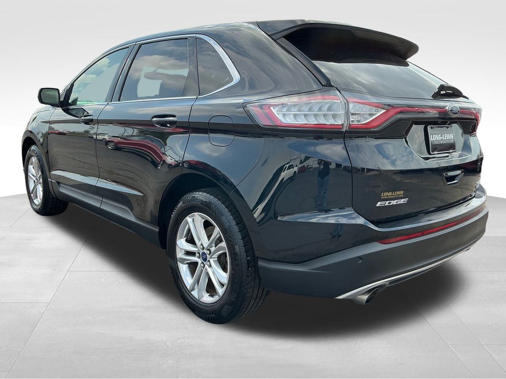 2017 Ford Edge SEL photo 2