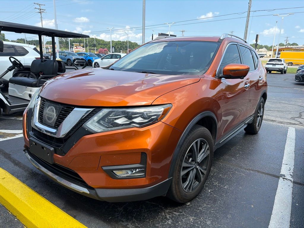 2017 Nissan Rogue SL AWD's photo