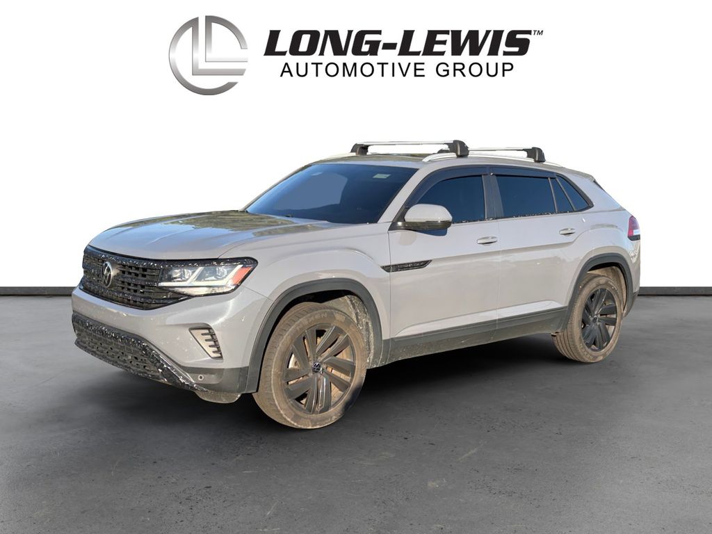2022 Volkswagen Atlas Cross Sport 2.0T SE w/Tech's photo
