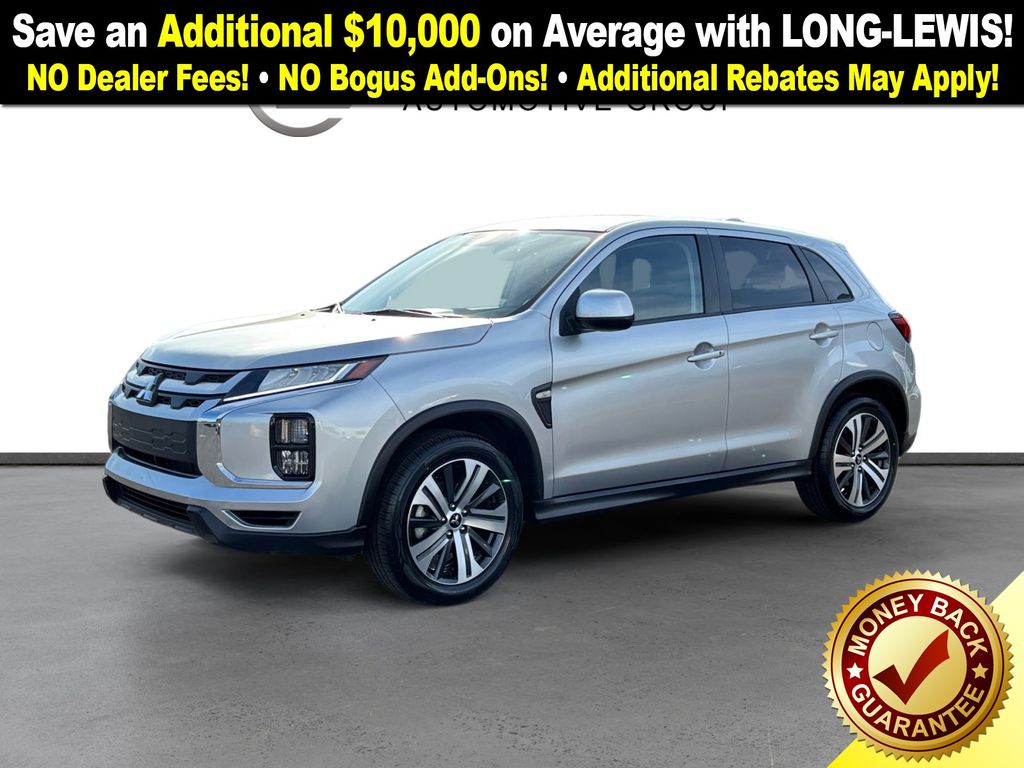 2024 Mitsubishi Outlander Sport ES's photo