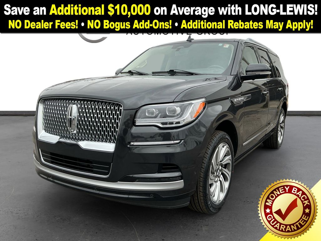 2023 Lincoln Navigator Reserve's photo
