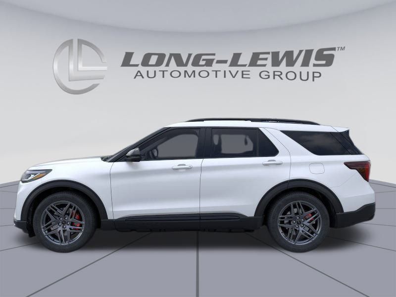 2025 Ford Explorer ST photo 3