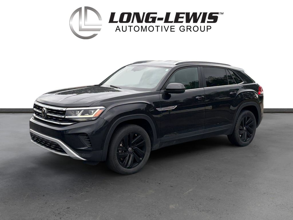 2022 Volkswagen Atlas Cross Sport 2.0T SE w/Tech's photo