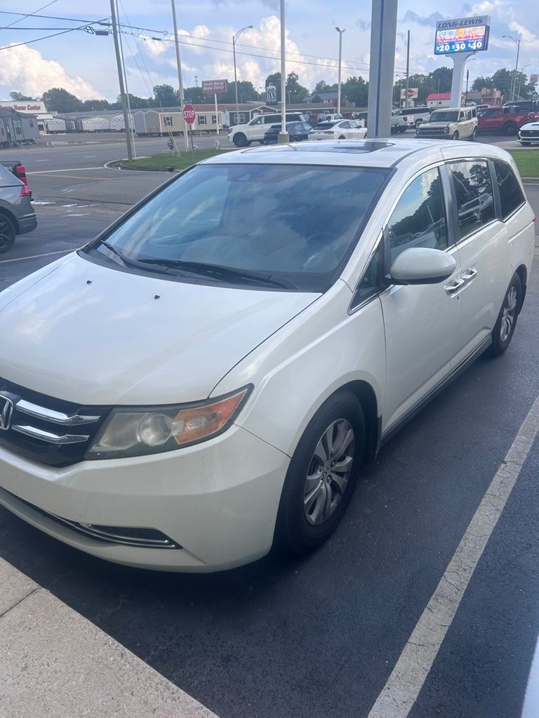 2015 Honda Odyssey EX-L with DVD Rear Entertainment System's photo