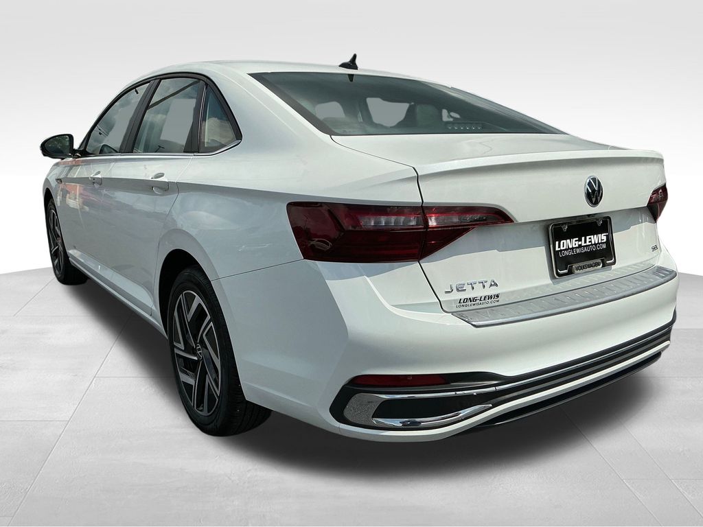 2023 Volkswagen Jetta 1.5T SEL photo 3