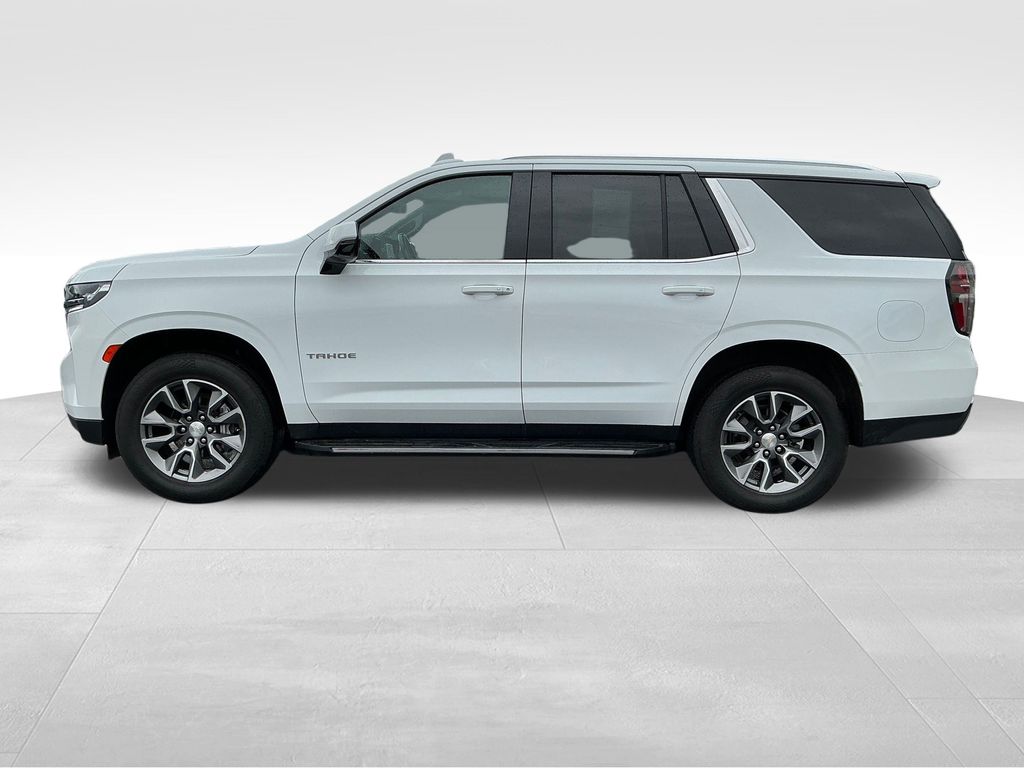 2022 Chevrolet Tahoe LT photo 2