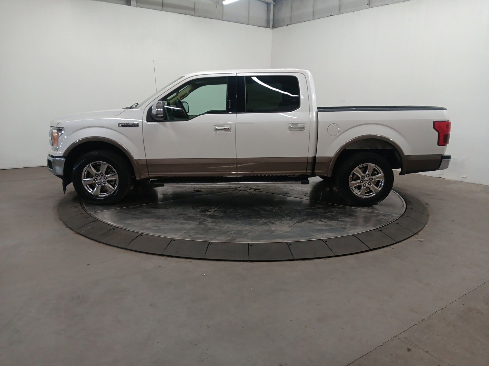 Used 2019 Ford F-150 Lariat with VIN 1FTEW1C51KKD22283 for sale in Muscle Shoals, AL