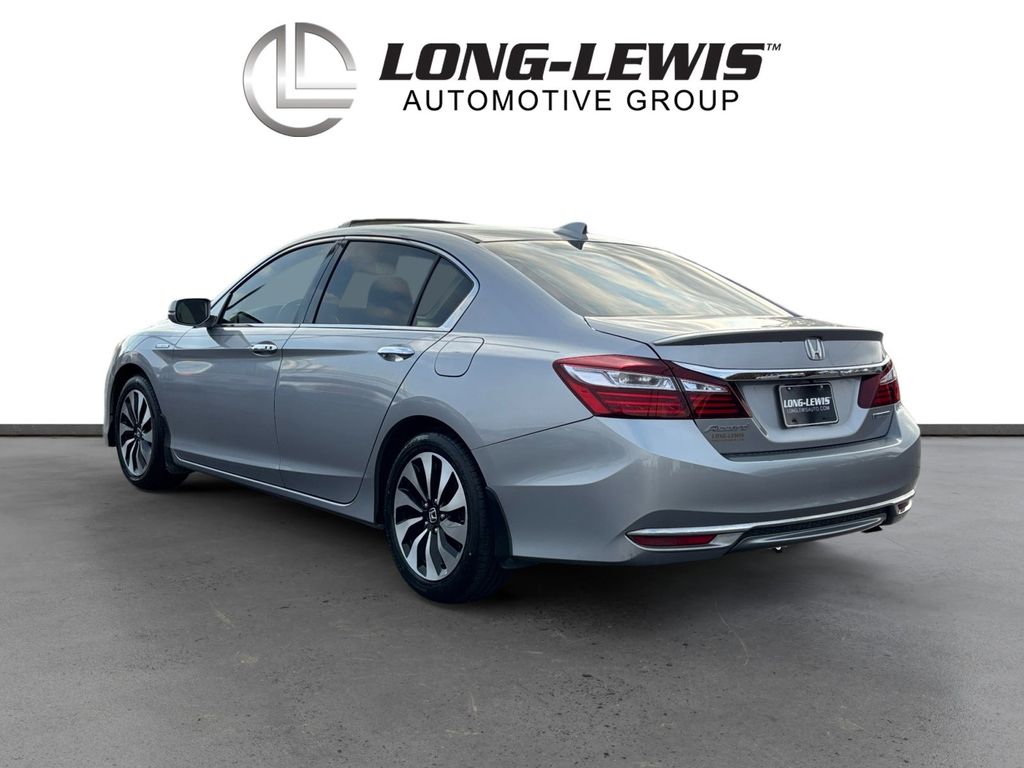 2017 Honda Accord Hybrid EX-L photo 3