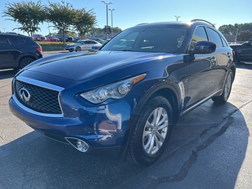 Used 2017 INFINITI QX70 Base SUV
