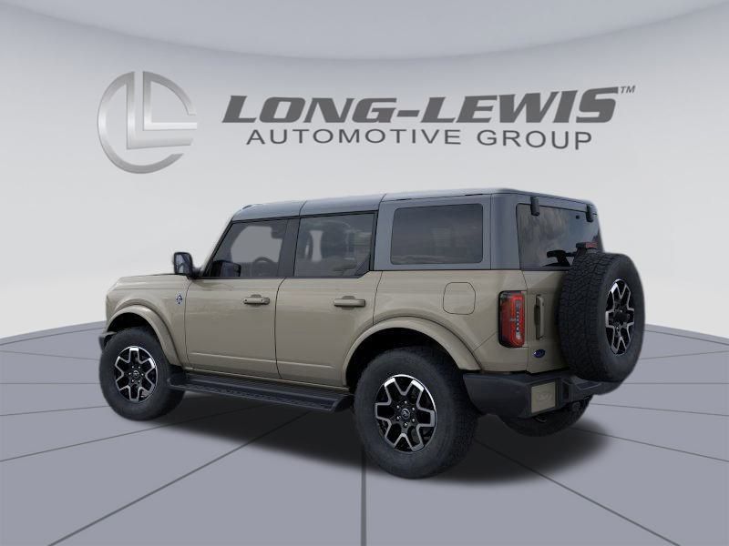 2025 Ford Bronco Outer Banks photo 3