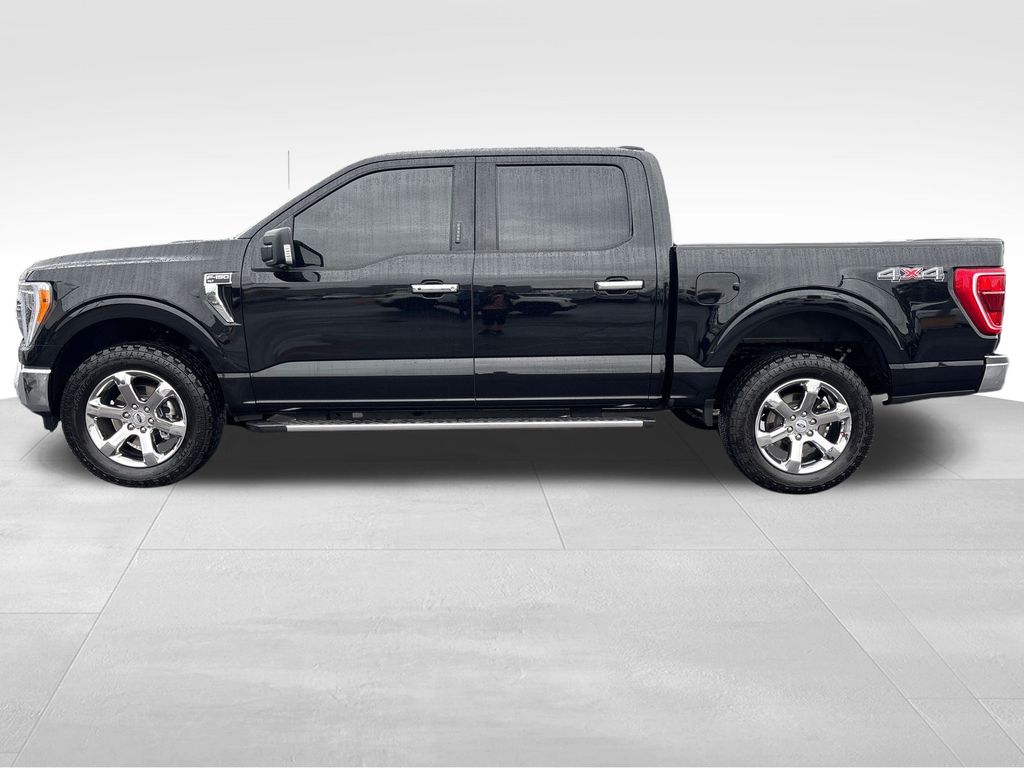 2023 Ford F-150 XLT photo 2