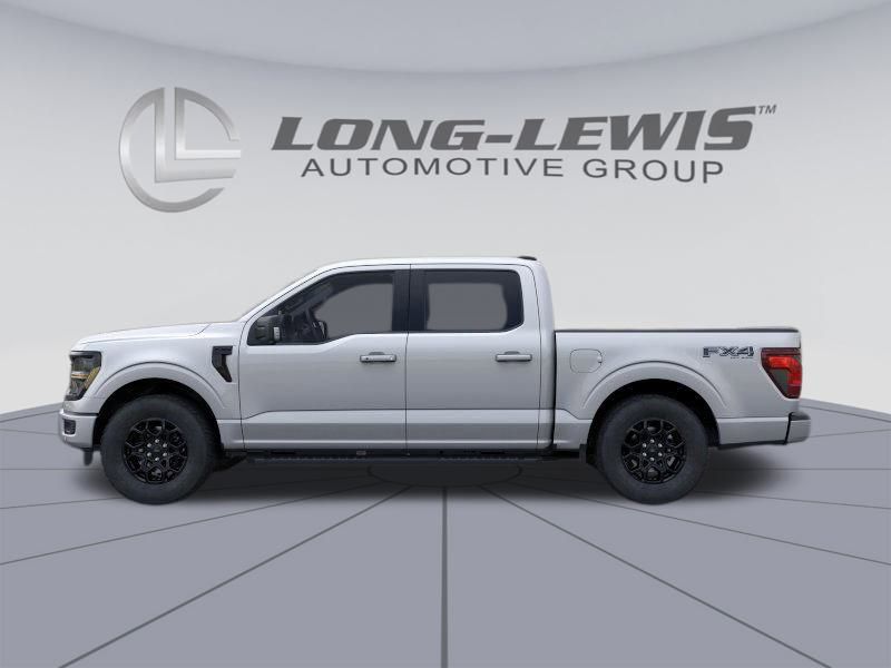 2025 Ford F-150 XLT photo 2