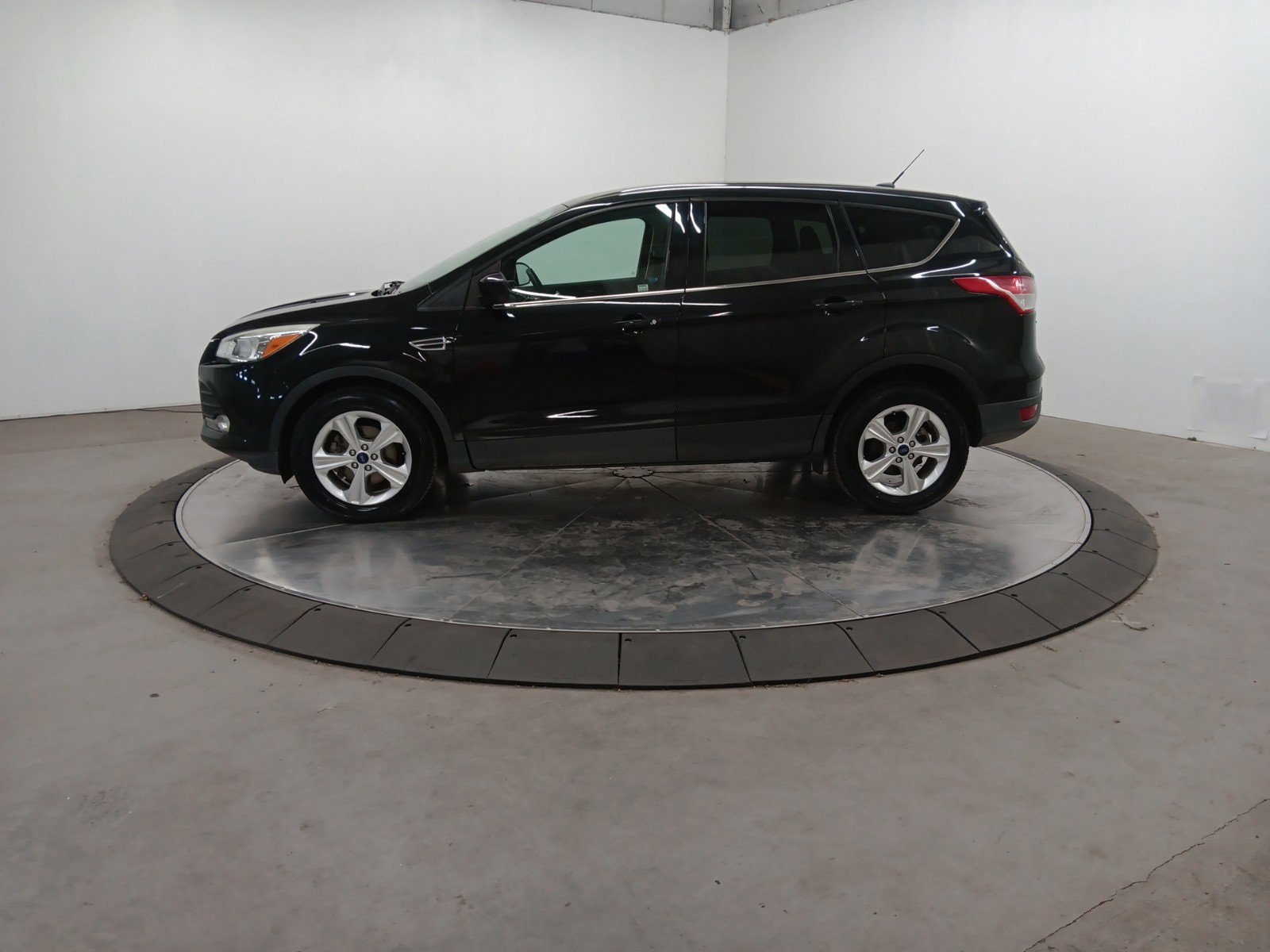 Used 2014 Ford Escape SE with VIN 1FMCU0GX2EUE23906 for sale in Muscle Shoals, AL