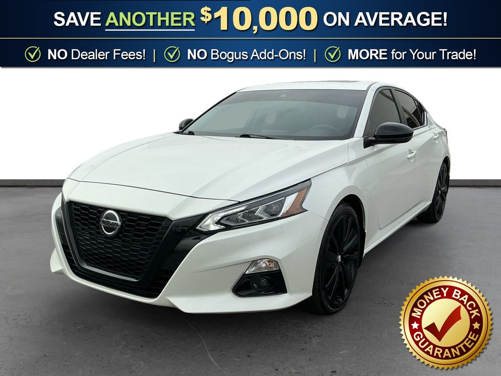 2022 Nissan Altima SR