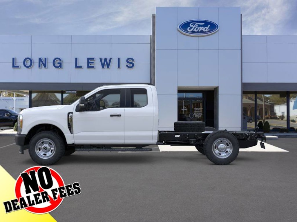 New 2026 Ford F-350SD XL Chassis