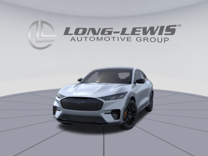 2025 Ford Mustang Mach-E Premium photo 2