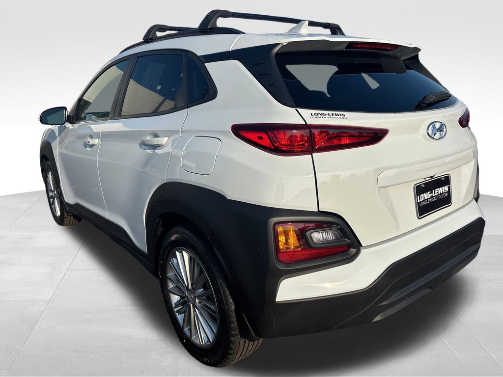2020 Hyundai Kona SEL Plus photo 3