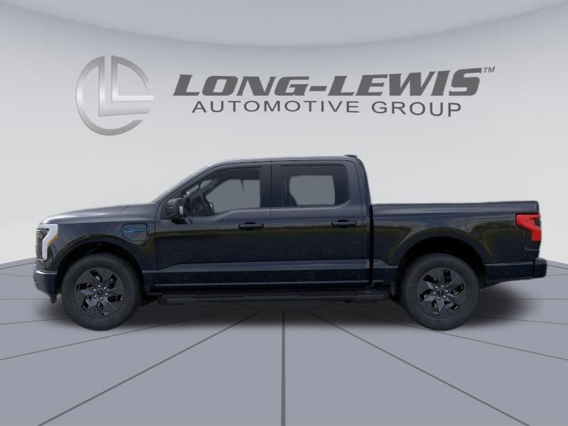 2025 Ford F-150 Lightning photo 3