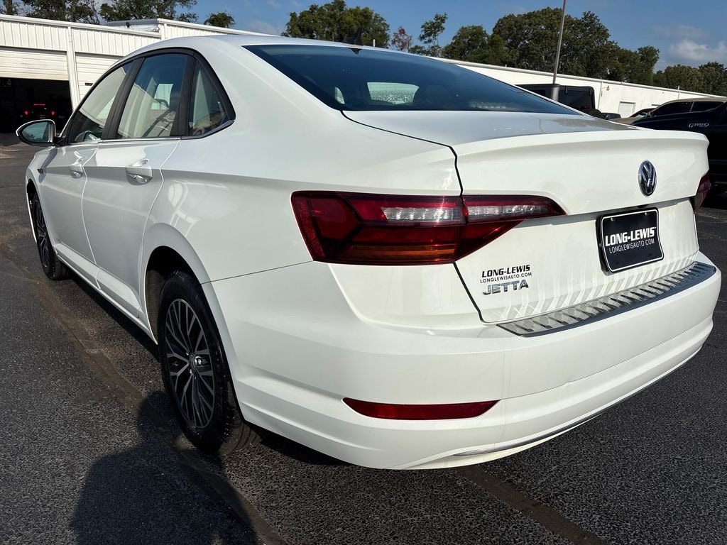 Used 2019 Volkswagen Jetta SEL Sedan
