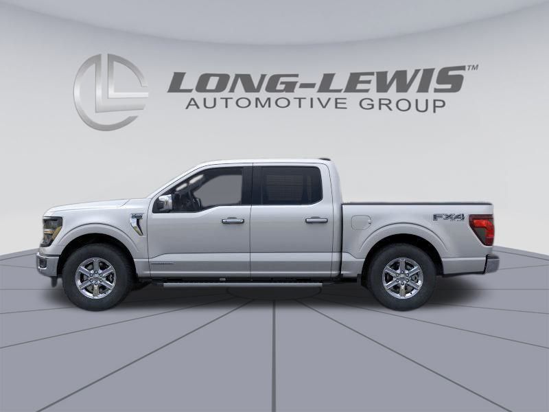 2025 Ford F-150 XLT photo 3
