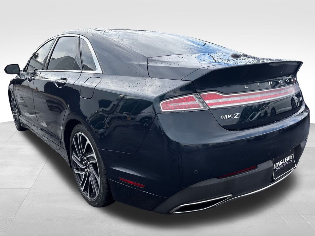 2020 Lincoln MKZ Standard photo 3