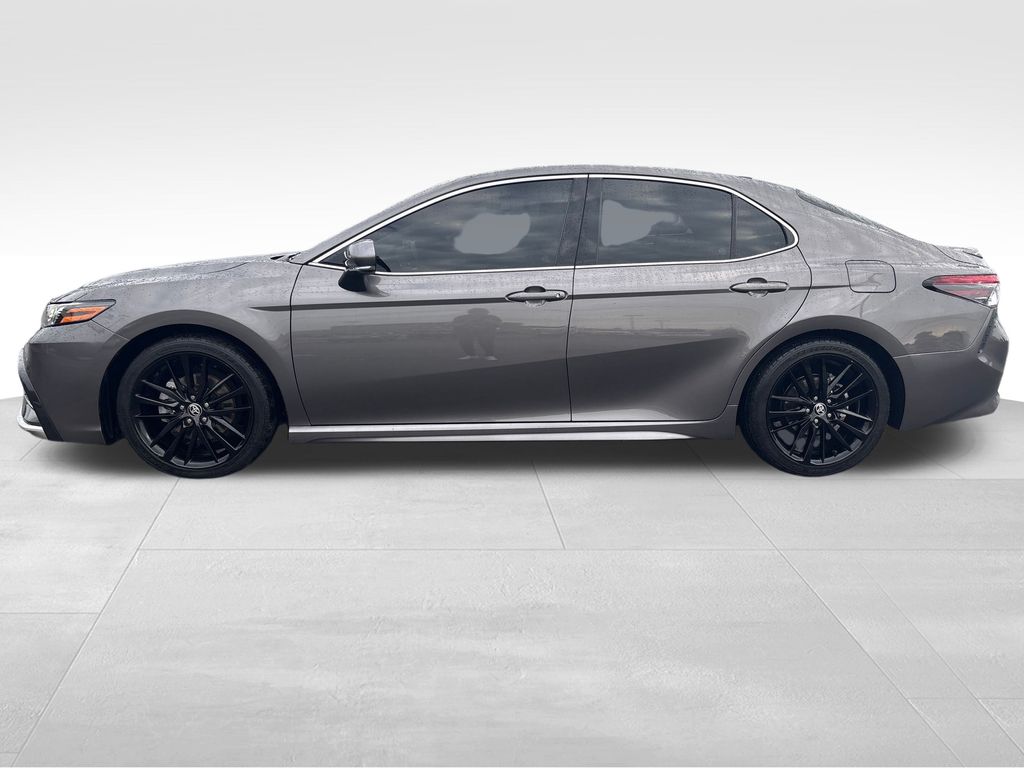 2021 Toyota Camry XSE photo 2
