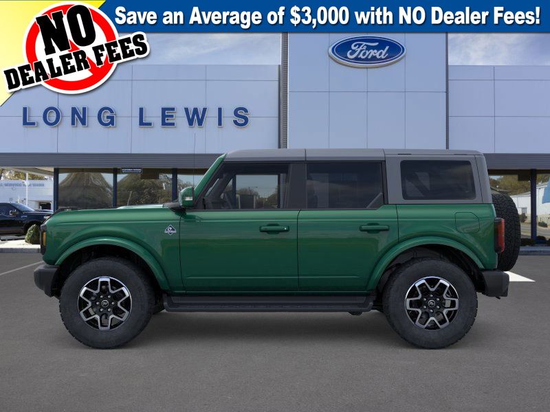 2025 Ford Bronco Outer Banks photo 3