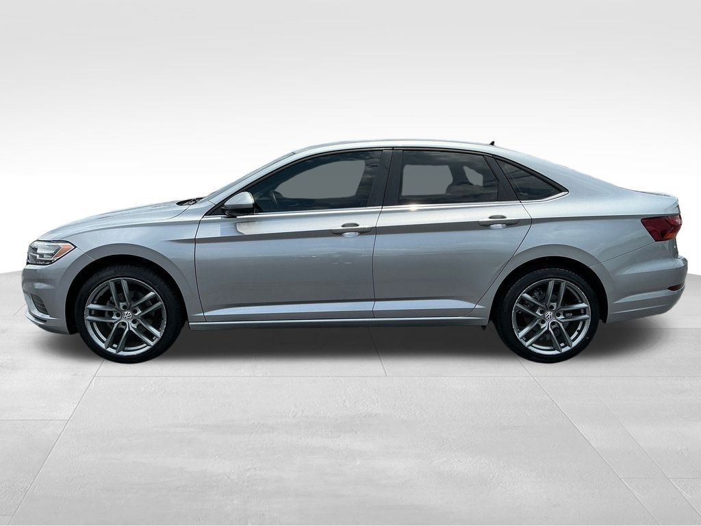 3VWCB7BUXKM275257
