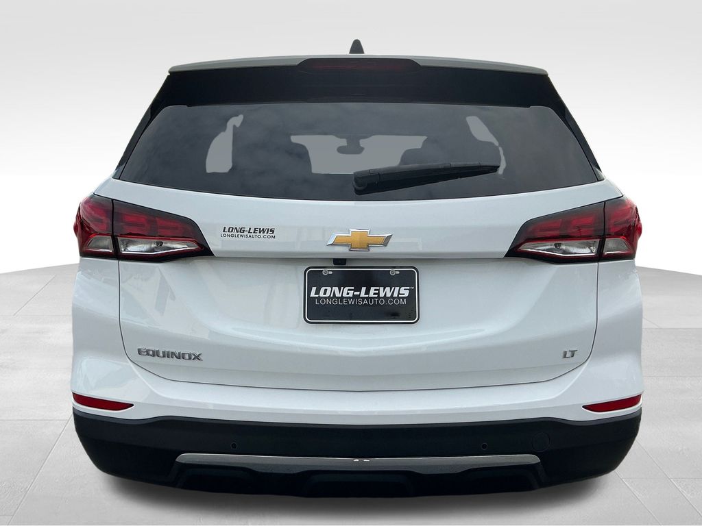 2022 Chevrolet Equinox LT photo 3
