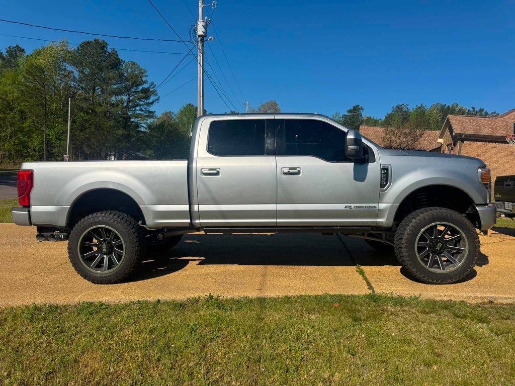 2020 Ford F-250 Platinum 4x4 Crew Cab 8' Box's photo