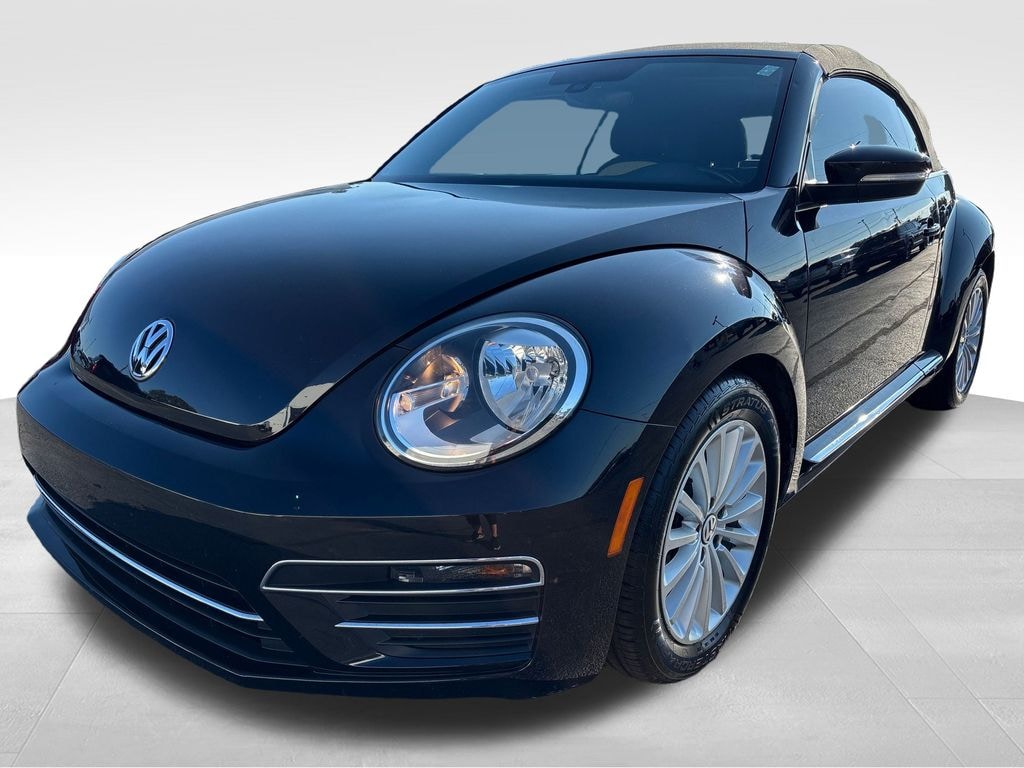 Used 2019 Volkswagen Beetle Convertible 2.0T Final Edition SE Convertible