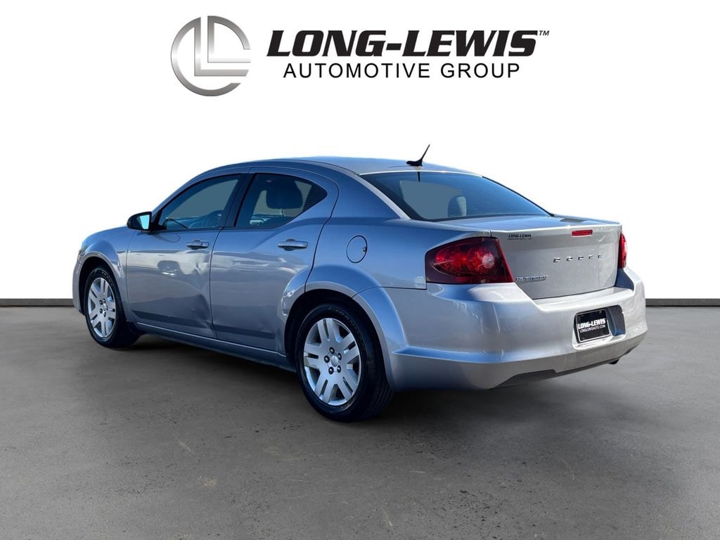 Used 2013 Dodge Avenger SE Sedan