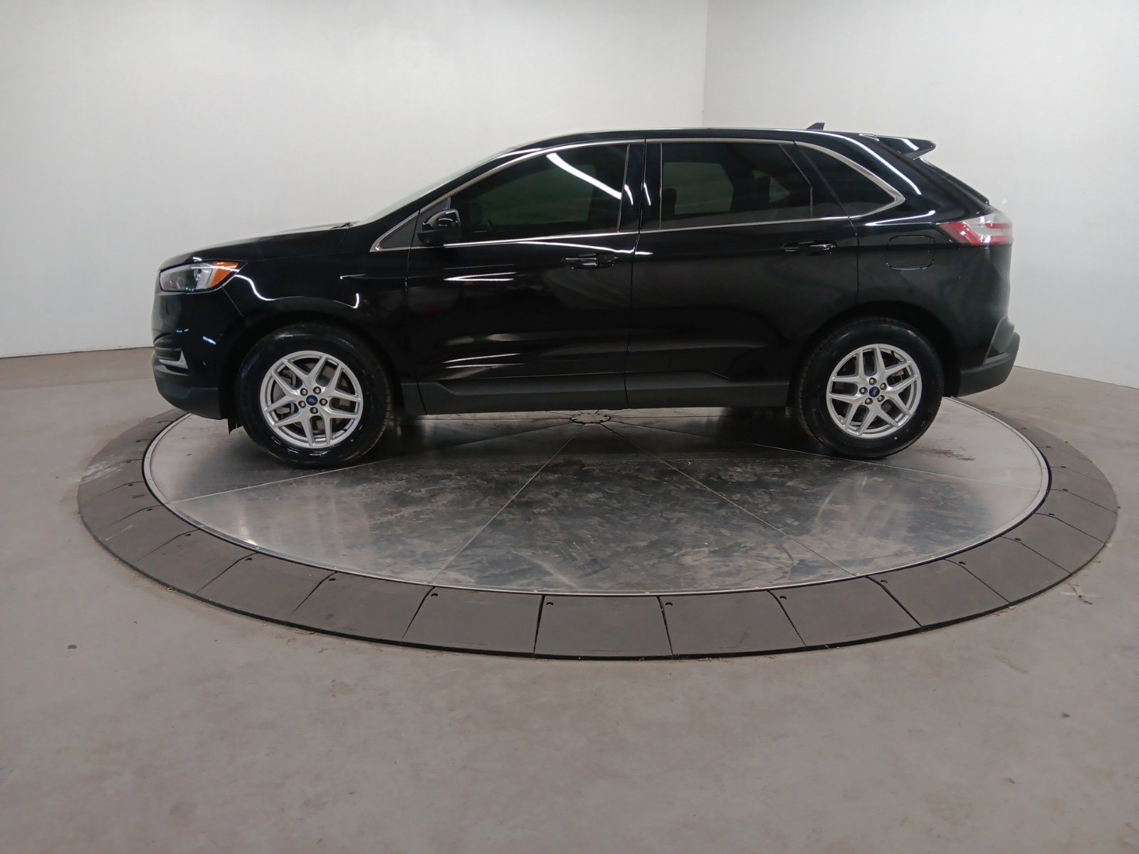 Used 2022 Ford Edge SEL with VIN 2FMPK4J96NBA71914 for sale in Muscle Shoals, AL