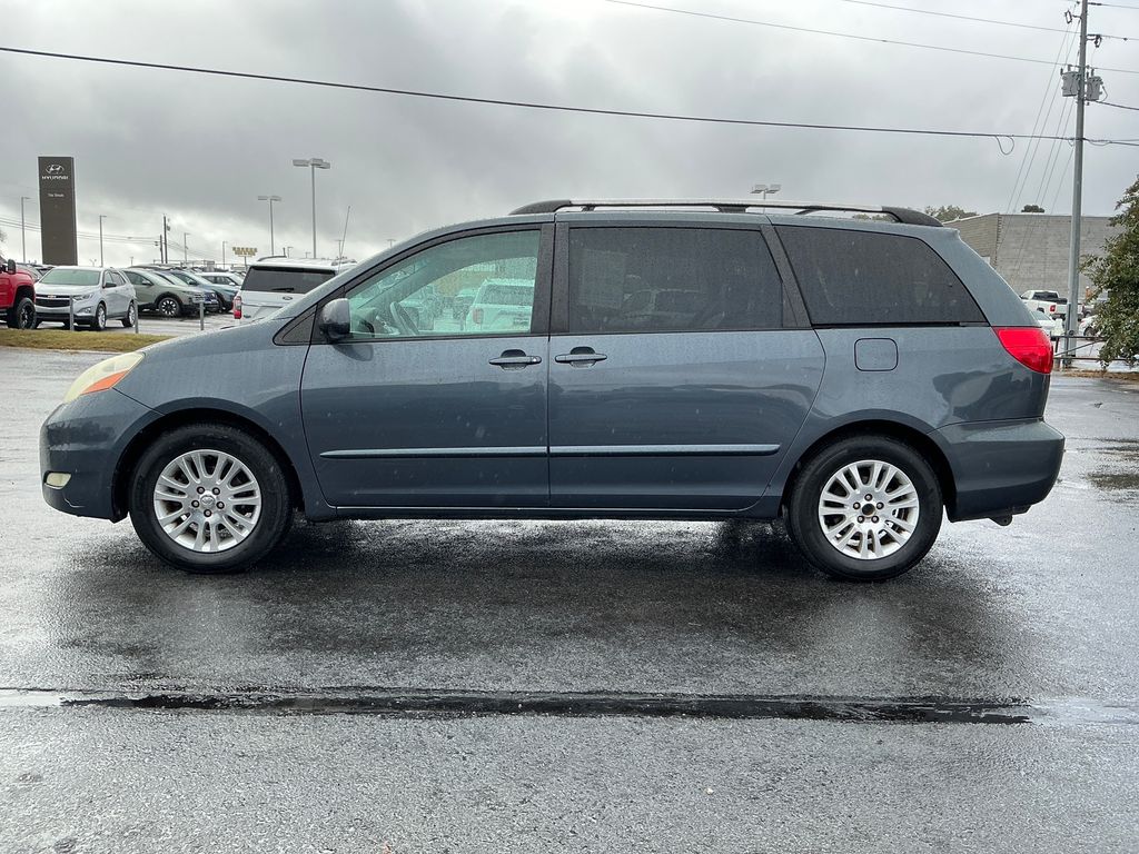 Used 2009 Toyota Sienna XLE with VIN 5TDZK22C39S230467 for sale in Muscle Shoals, AL