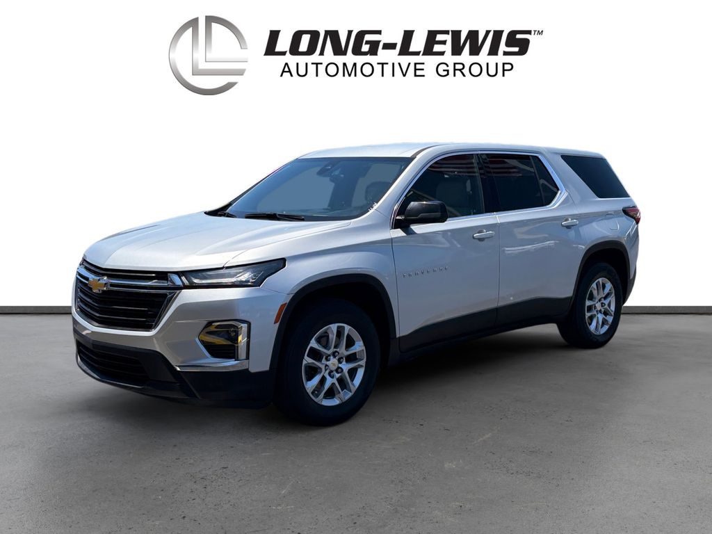 2022 Chevrolet Traverse FWD LS's photo