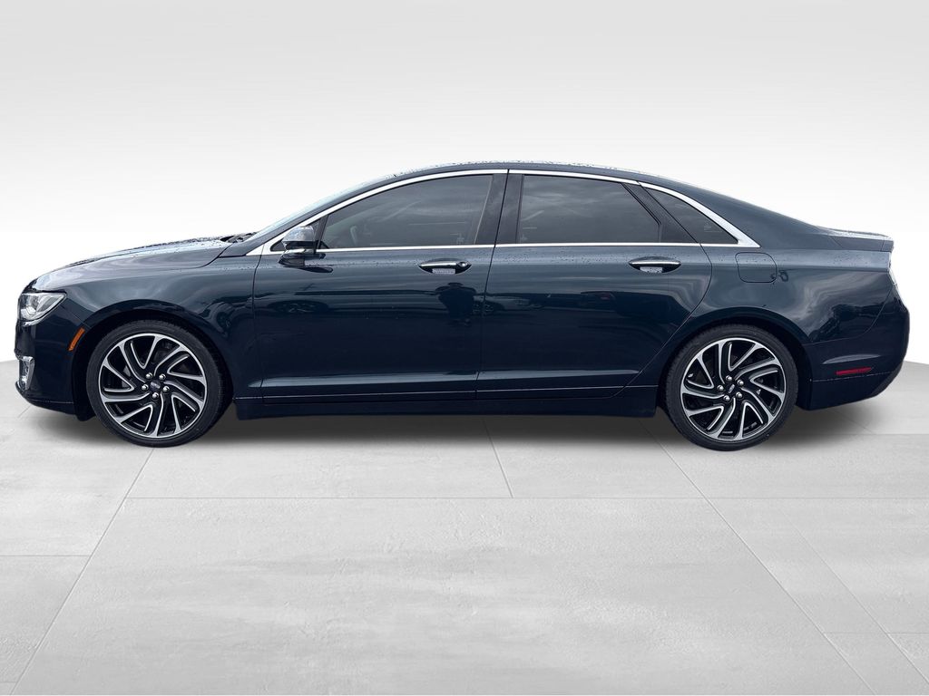 2020 Lincoln MKZ Standard photo 2