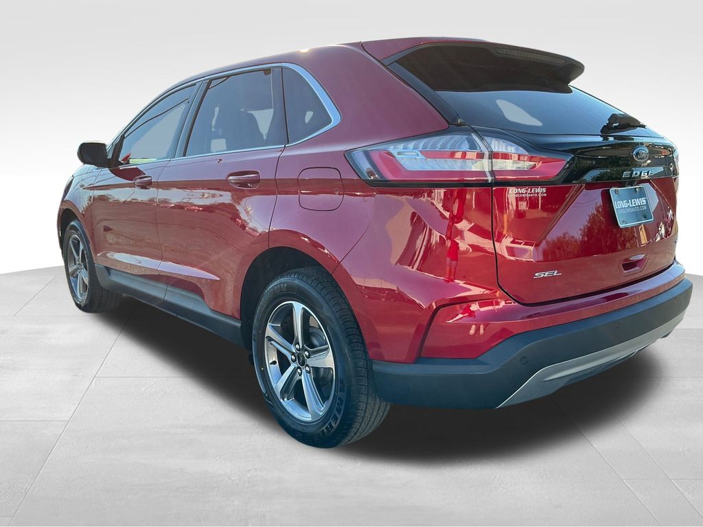 2024 Ford Edge SEL photo 3