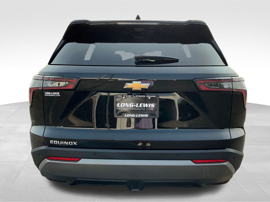 2025 Chevrolet Equinox LT photo 4
