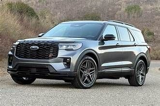 2025 Ford Explorer ST-LINE RWD (PL535)'s photo