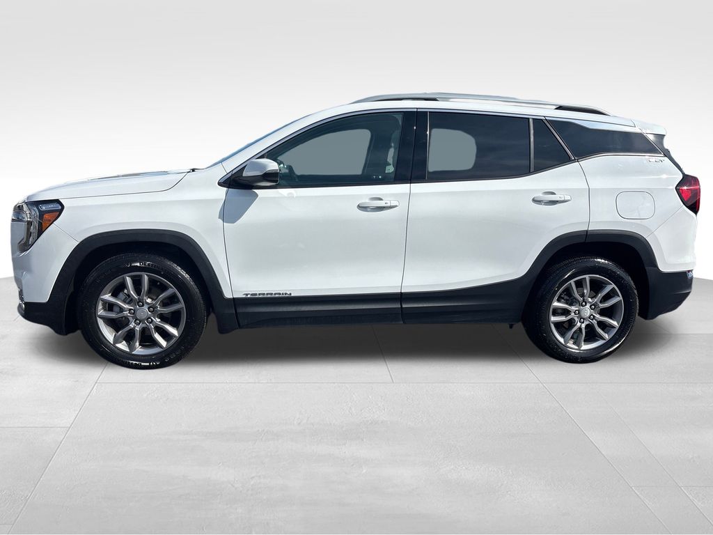 2022 Gmc Terrain SLT photo 2