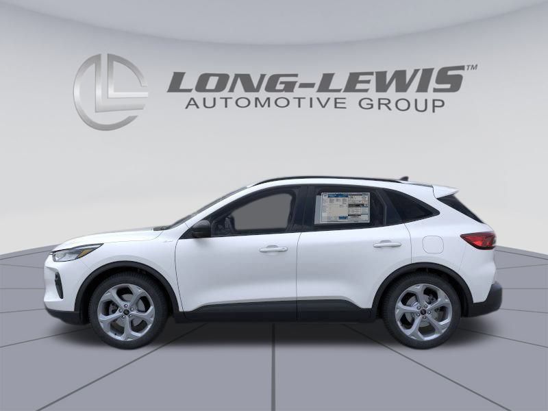 2025 Ford Escape Hybrid ST-Line photo 3