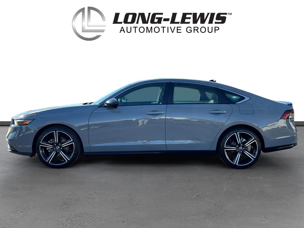 2024 Honda Accord Hybrid Sport photo 2