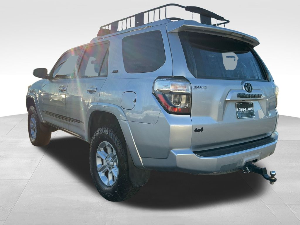 2018 Toyota 4Runner SR5 Premium photo 3