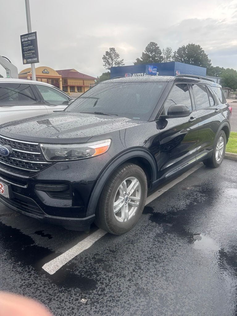2020 Ford Explorer XLT RWD's photo