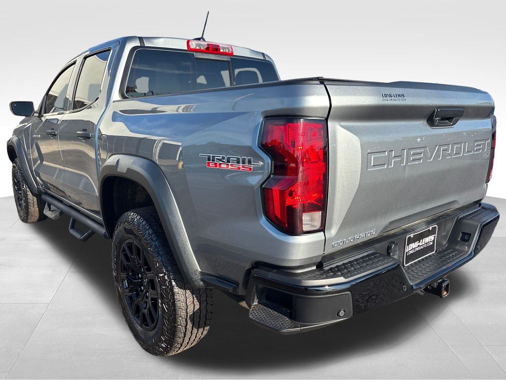 2024 Chevrolet Colorado Trail Boss photo 3