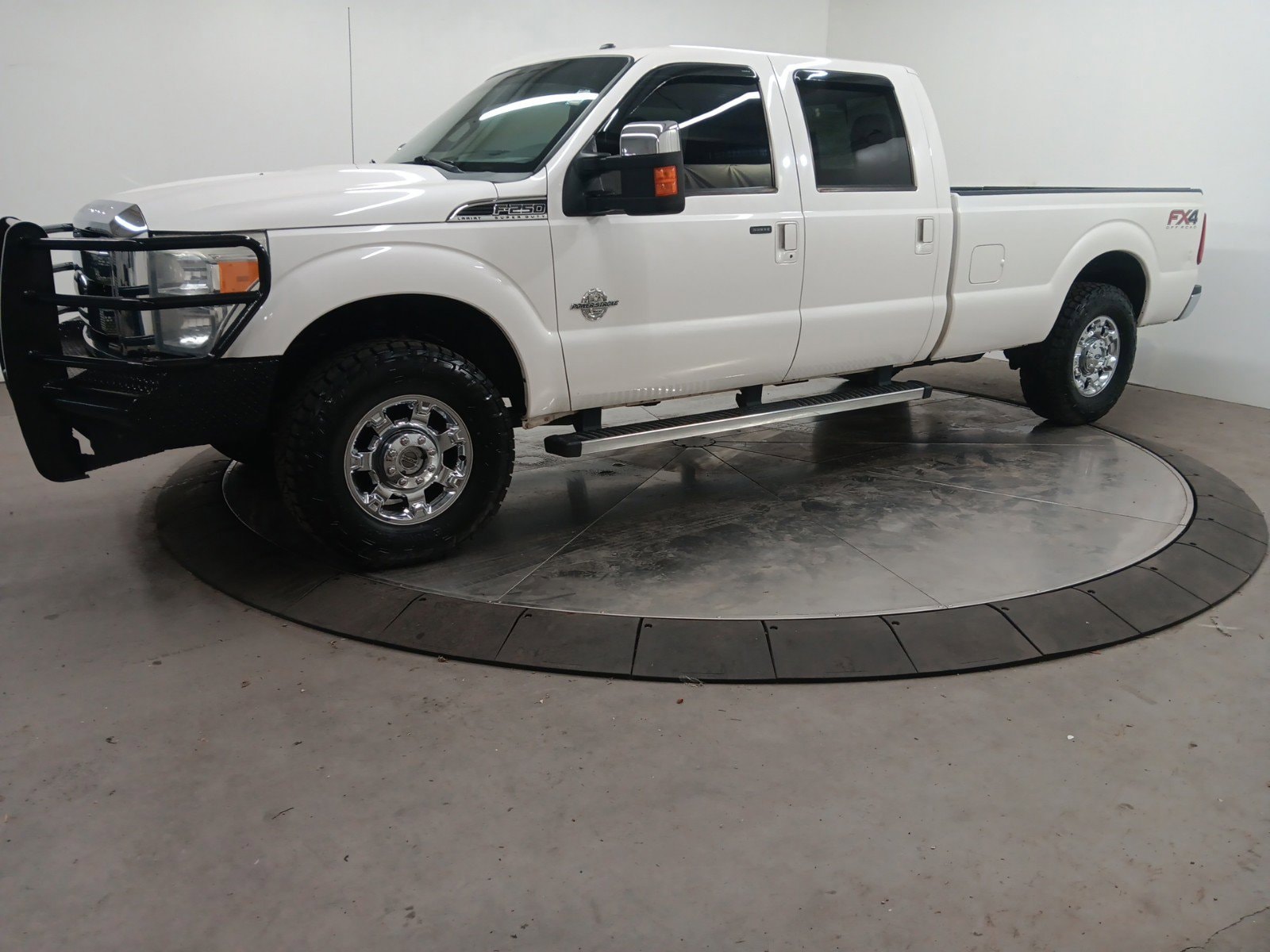 Used 2015 Ford F-250 Super Duty Lariat with VIN 1FT7W2BTXFEB03728 for sale in Muscle Shoals, AL