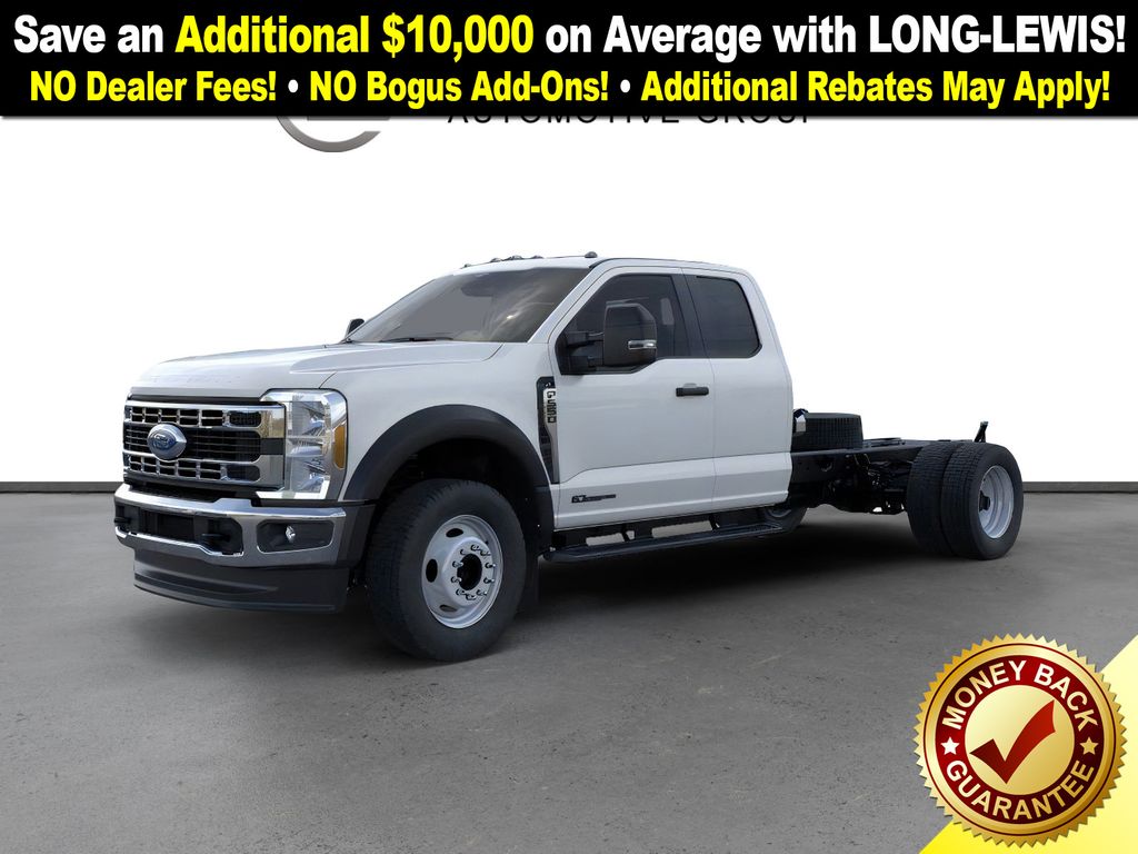 2026 Ford F-550 Super Duty Chassis Cab XL's photo