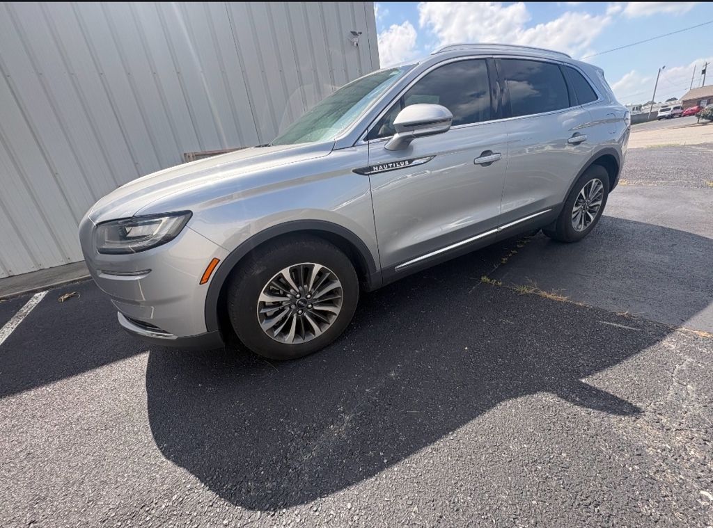 2023 Lincoln Nautilus AWD's photo