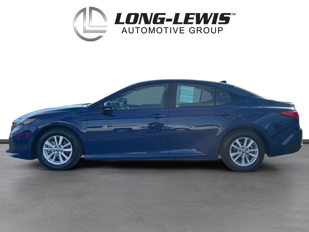 2025 Toyota Camry XSE photo 2